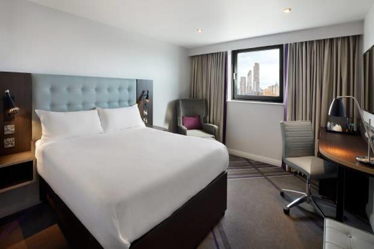 Premier Inn Jersey St Helier Saint Helier Jersey Esterno foto